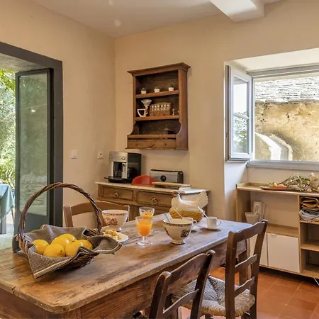 Tour Barrigioni Semesterbostad Sisco